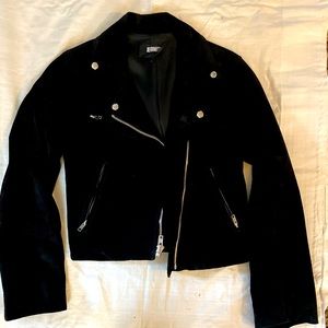Reformation suede jacket in black. Excellent condition! Make an offer!